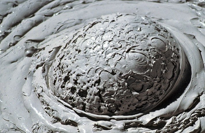 桩基砂性土的泥浆比重是多少