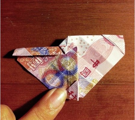 用钱折玫瑰花的方法