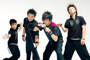 花儿乐队为什么解散了?解散后他们各自去干什么了?