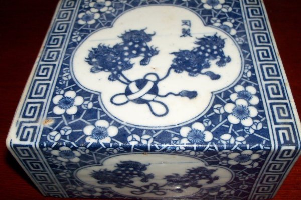 古人用“瓷枕”睡觉，那么硬的枕头，古人真的不难受吗？