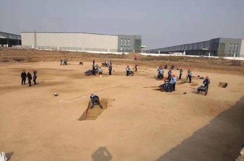 西安咸阳机场扩建发现3500余座古墓！为何此地墓穴这么多？