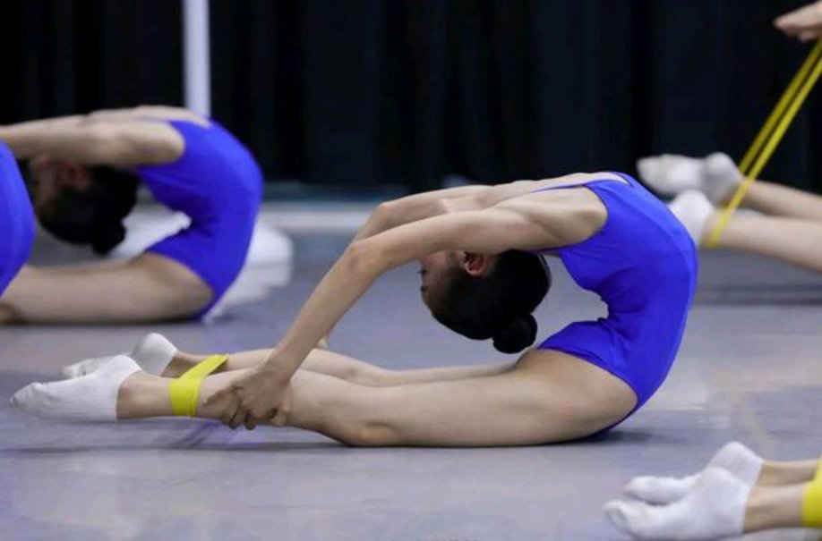 舞蹈生会互相解决吗