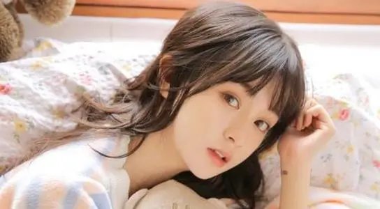 对于男性来说,第一眼会看向女人哪个部位?