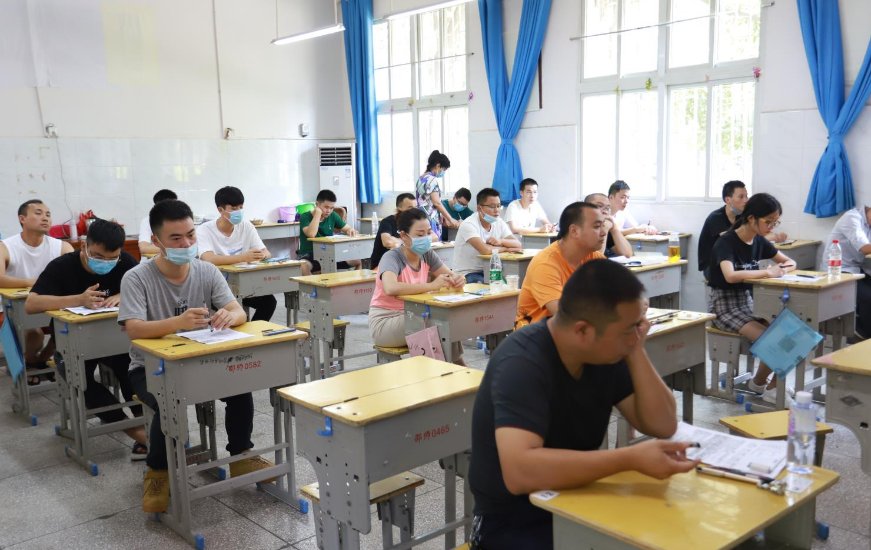 2021年广东省大学录取分数线