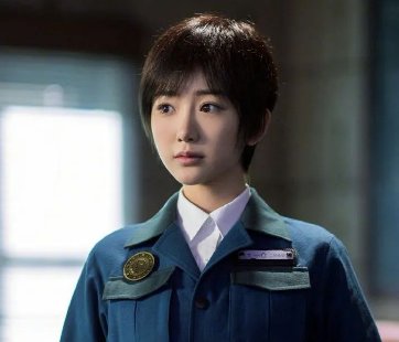 重启之极海听雷中，白昊天的身份是什么？