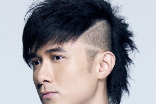 <情歌王>1、2由哪些歌曲组成啊？（顺序）