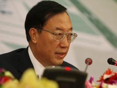 张志忠的人物简介