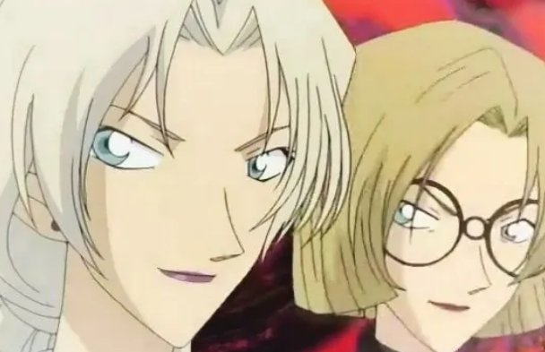 《名侦探柯南》中贝尔摩德和莎朗·温亚德的关系