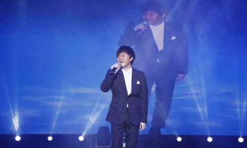 求那种撕心裂肺的心痛的歌曲,那种听着想哭的歌曲