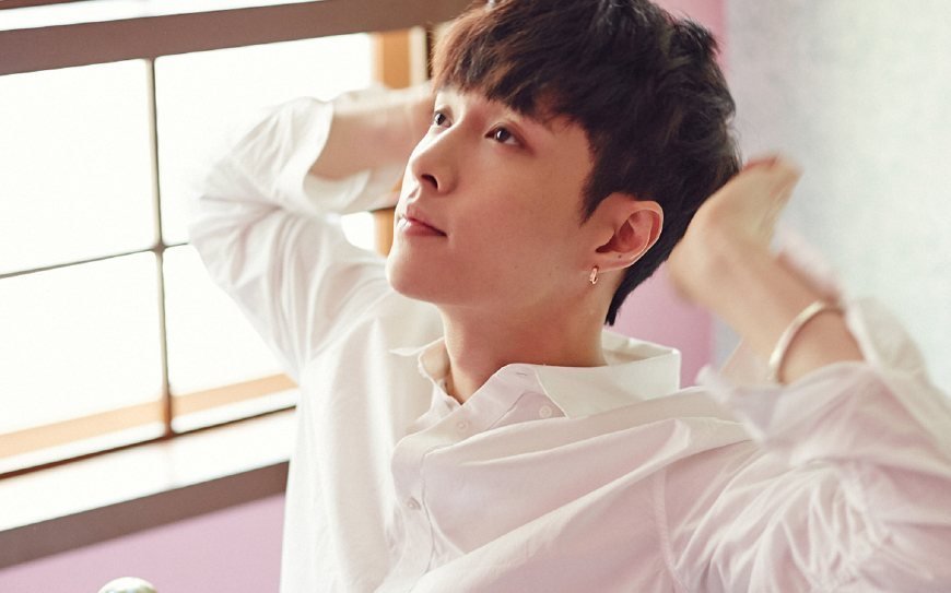 张艺兴开拖拉机带杨紫兜风，他们的关系如何？