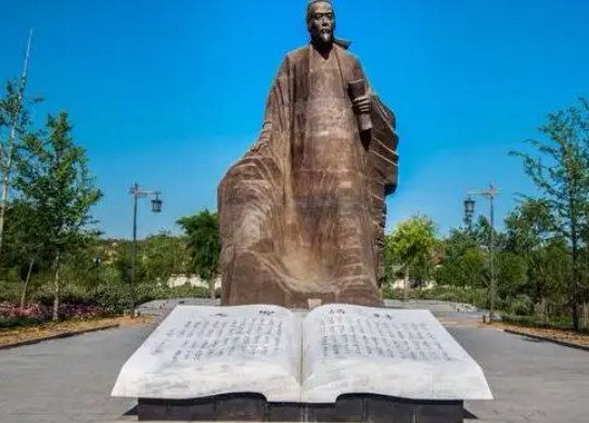 《营造法式》的作者是谁?