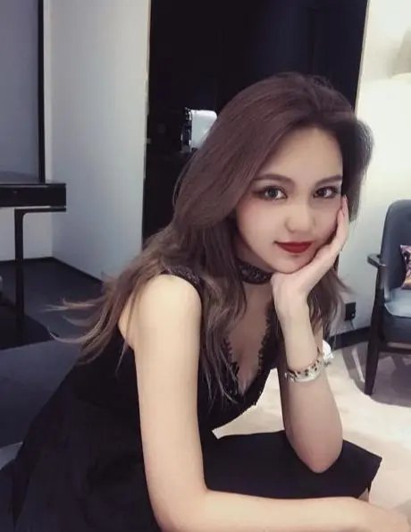 你如何看待罗昊说周扬青像人鱼公主这件事？