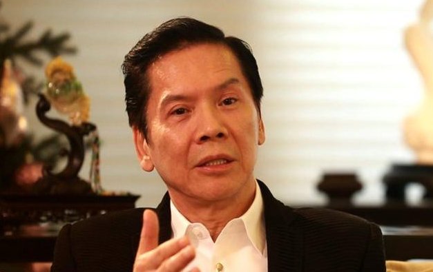 《澳门风云3》中龙五的扮演者是谁？