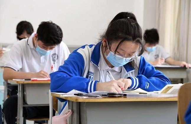 西宁中考分数线是多少?