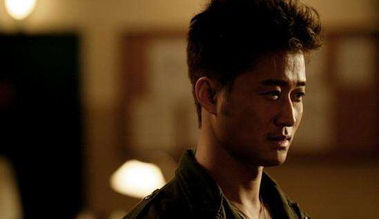 吴京电影狼牙里面阿布为什么要杀人 详细点的解释 能让人明白