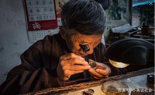 我50出头，不想干活了，想叫儿子给我养老，法律会支持我吗？