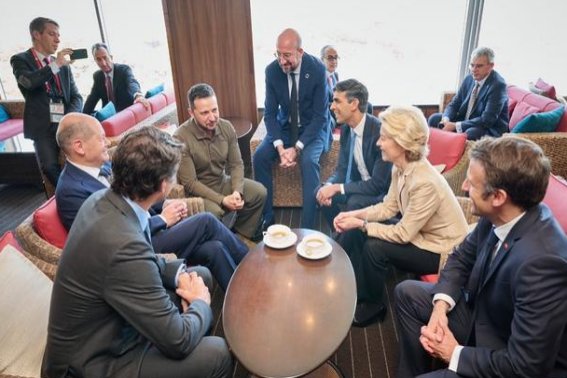 凑的拼音和基本释义