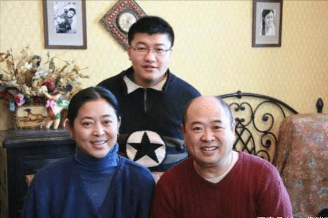 倪萍跟赵忠祥是多年好友,倪萍在赵忠祥去世后也传来了噩耗,发生了什么?