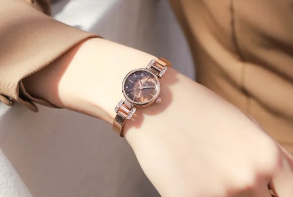 圣诞节给女朋友送什么礼物比较好