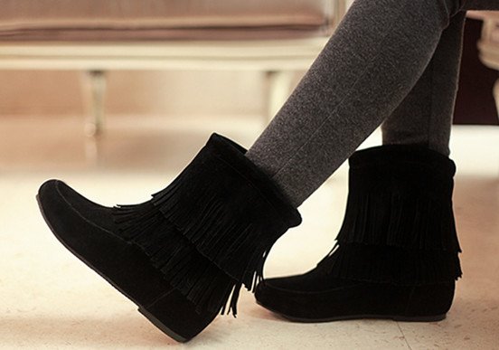流苏短靴怎么搭配？