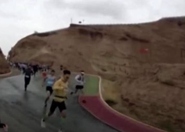 马拉松比赛遇极端天气致16人遇难！他们到底经历了什么？