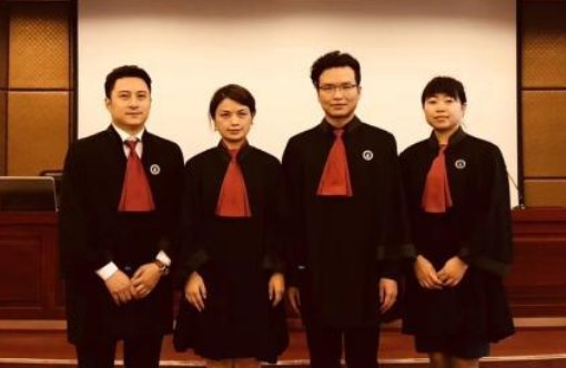 中国首位聋哑人律师即将出现，聋哑人怎么出庭辩护呢？