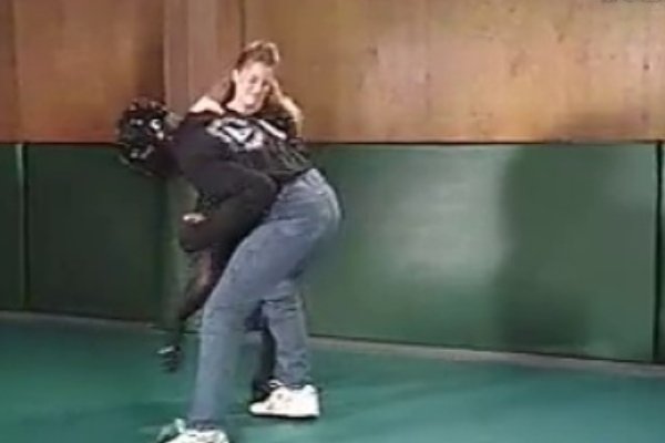 女子防身术捏蛋教程