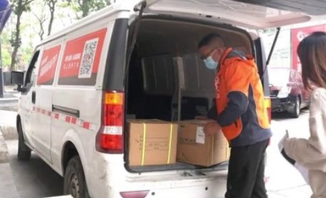 货拉拉CEO发全员反思信，你怎么看待这件事？