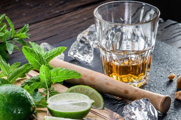 ”mojito”的正确读音应该怎么读?