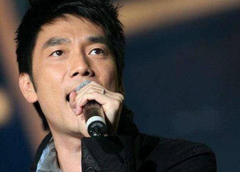 曾经的大陆“四大天王”，如今全都凉凉，只有他成隐形富豪，他是谁？