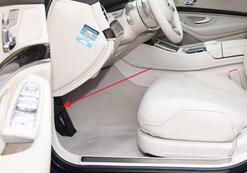 奔驰s350车上的scm功能键怎么切换