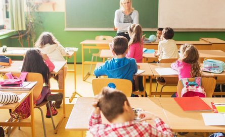 王嘉尔用六种语言直播，他对于语言有多敏感？