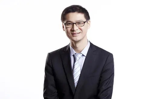 罗翔捐赠了自己b站视频的收入,他为何这么做?