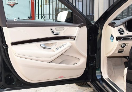 奔驰s350车上的scm功能键怎么切换