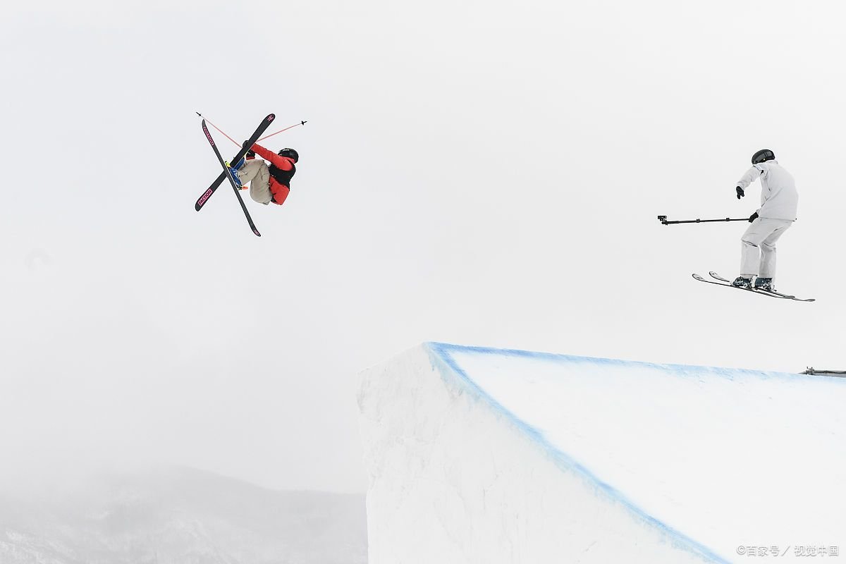 谷爱凌资格赛第1轮57.28分，她在赛场上是否出现了失误？