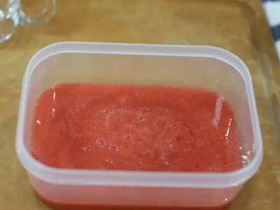 草莓冰激凌怎么做