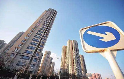 成都人房比超3倍楼盘5年限售，你如何看待这一房产新政？
