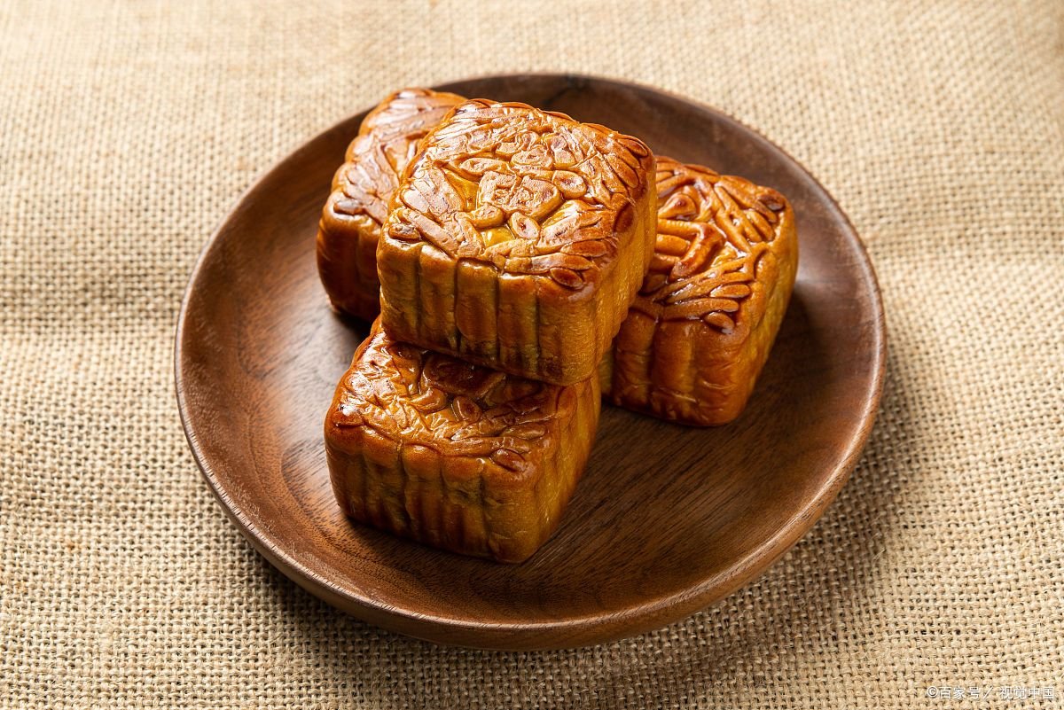 辛巴卖月饼利润超100%，造成这种结果的原因是什么？