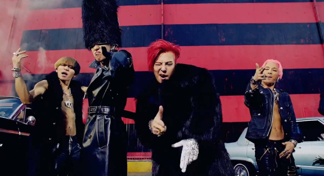 找一首开头是防空警报的DJ