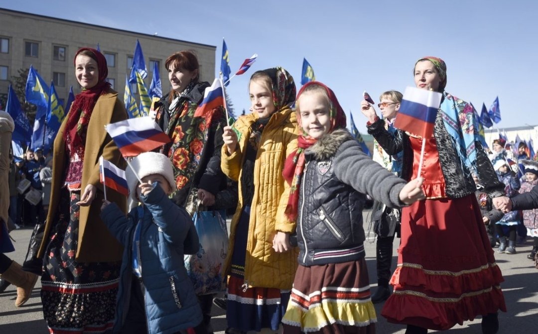 俄罗斯五一连休十天不调休，俄官员为何提议两个假期放一起？