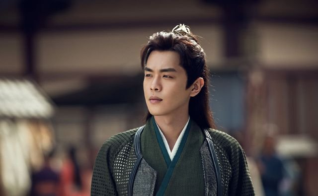 张若昀送过唐艺昕一棵樱桃树，张若昀为何会送唐艺昕樱桃树？