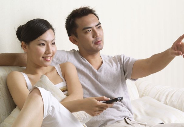 离婚一年后巧遇前妻和儿子，儿子跟我说一句悄悄话，我泪流满面，你怎么看？