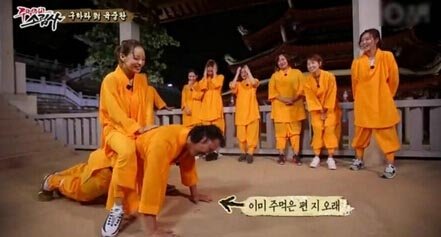 握拳少林寺的出演