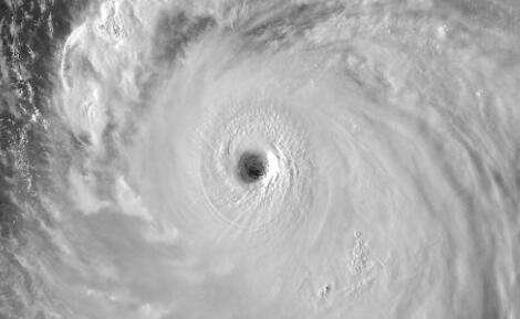 此次台风掀起12米狂浪，是否会造成重大自然灾害？