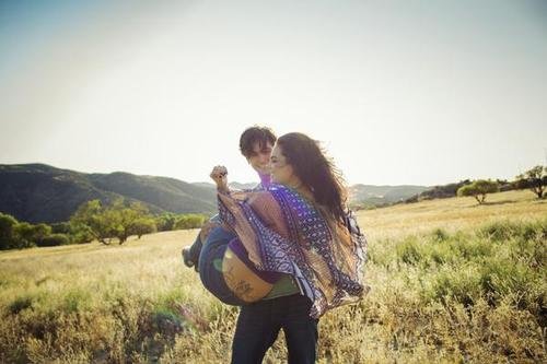 做梦梦见自己谈恋爱代表什么？