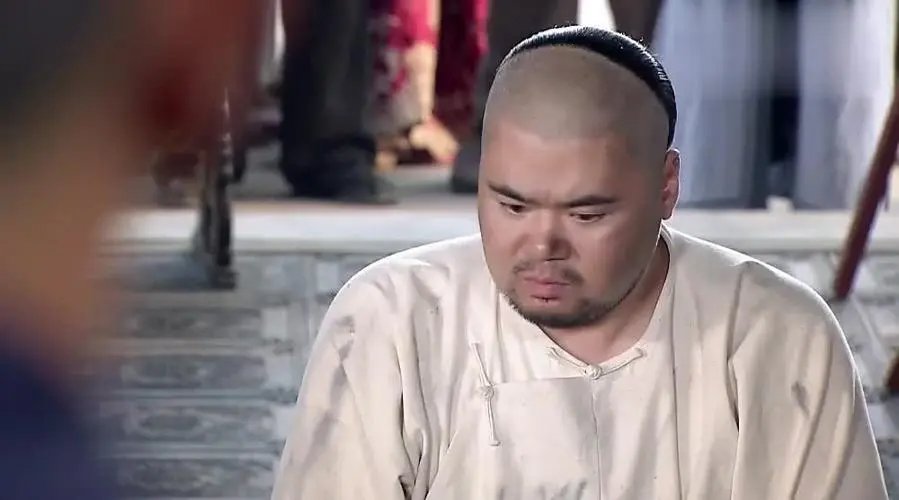 请问一下穿越两界的倒爷是怎么入狱的?