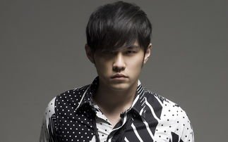 亚洲天王周董，音乐鬼才老薛，他们两人谁更具有影响力？为什么呢？