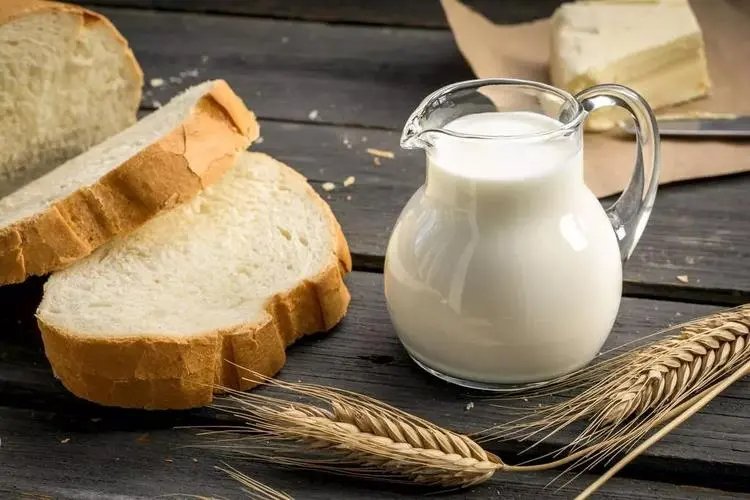 伊利牛奶是不是不安全啊?