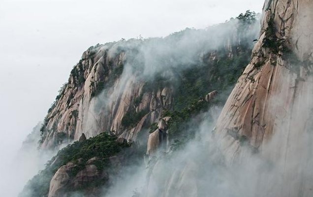 关于风景旅游的句子：上有（），下有（）；（）天下秀，（）天下雄；（）归来不看山，（）归来不看岳；