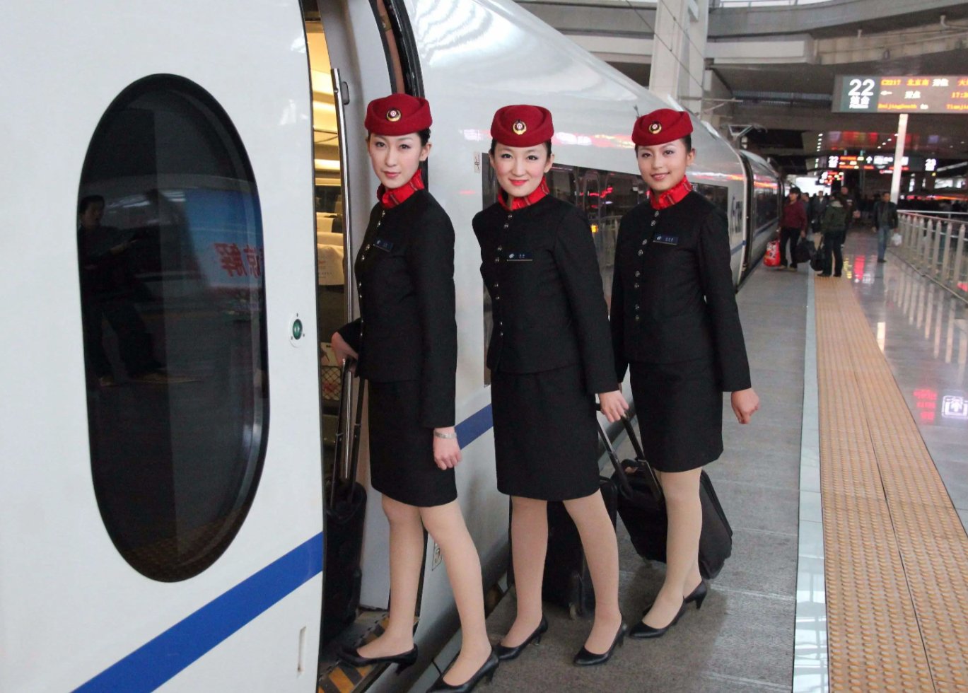 铁路技校一年学费多少